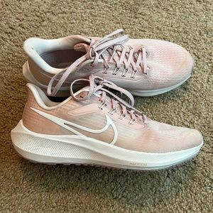 Nike Air Zoom Pegasus 39